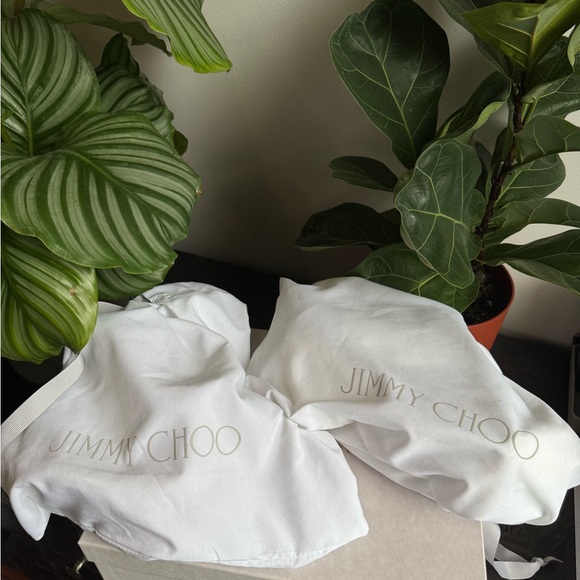 Jimmy Choo White Lace Heels - Picture 5 of 8